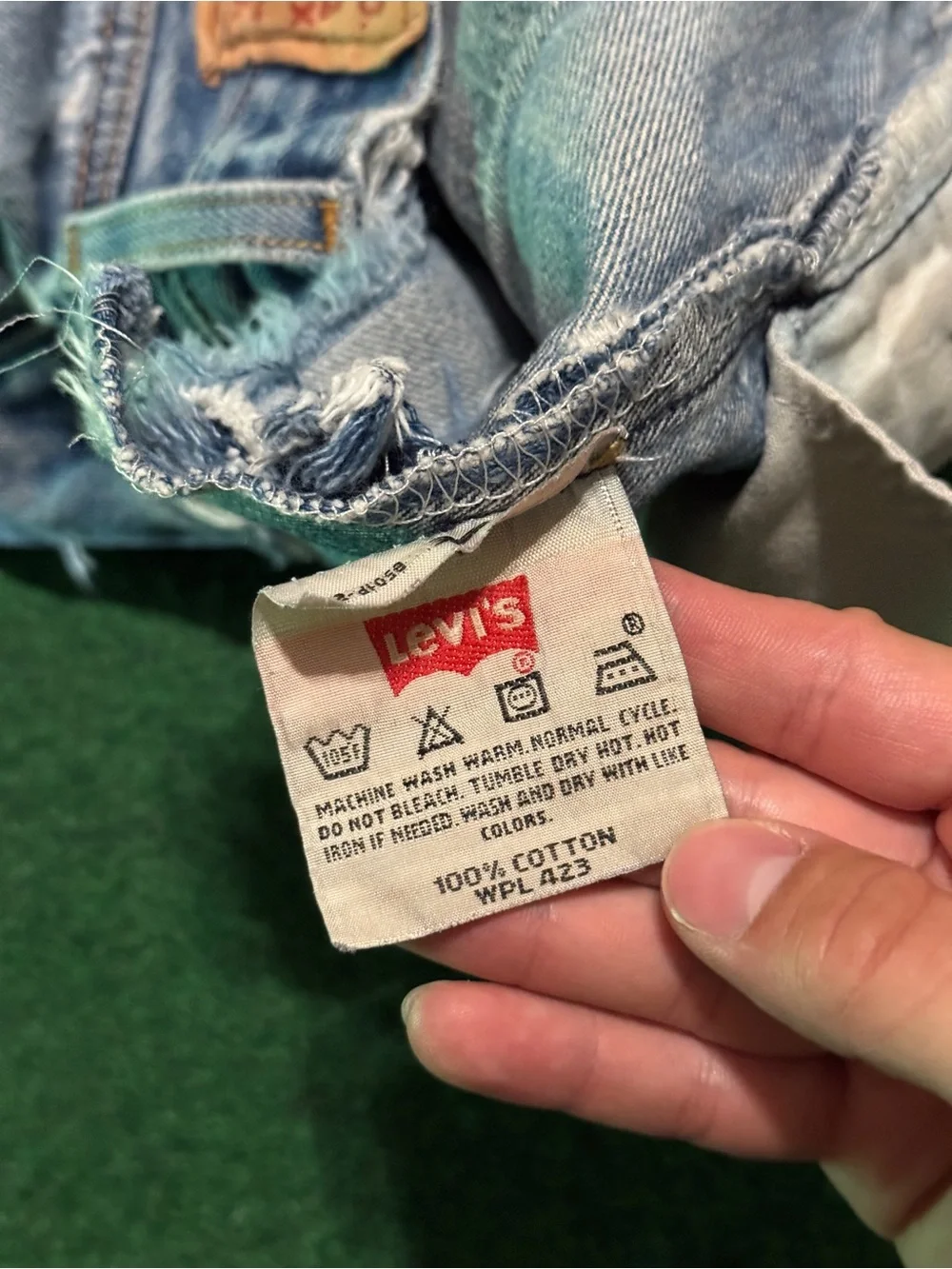Levis 501 Cutoff Denim Shorts Womens 30 Waist 3” Distressed Button Fly 90s